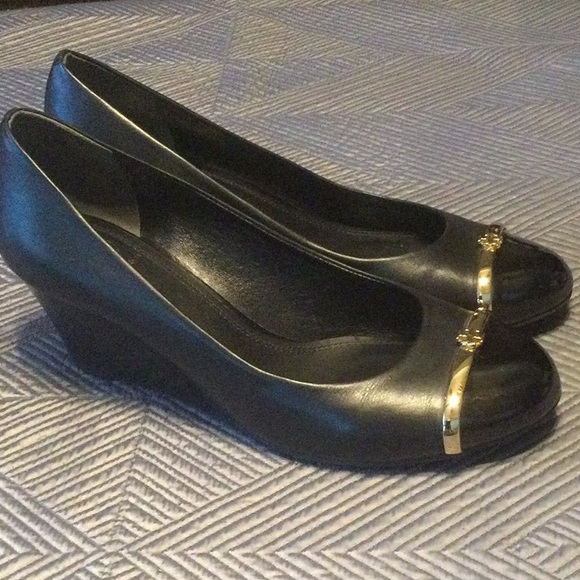 Tory Burch Shoes - Tory Burch size 8 black smooth leather wedges for women